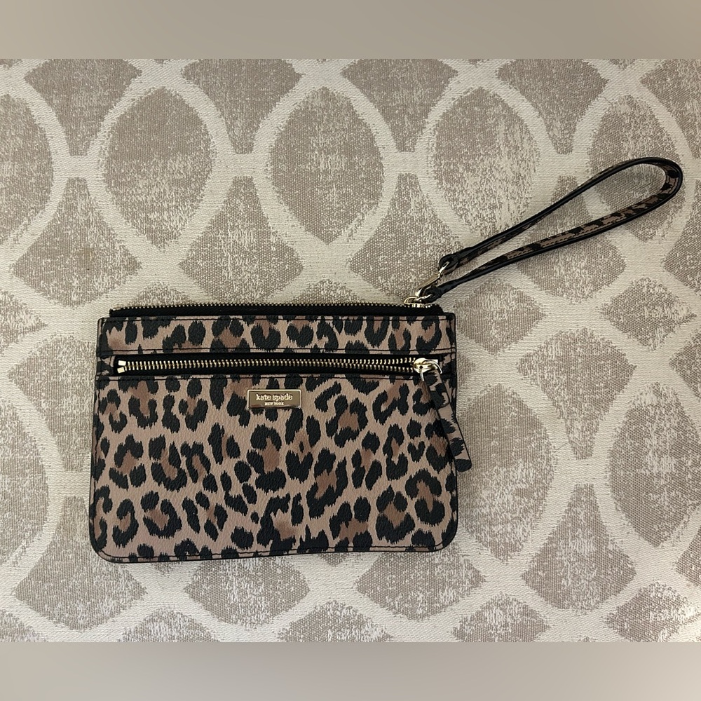 Kate Spade wristlet